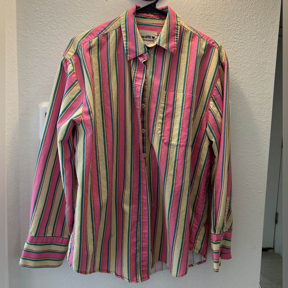 Djerf avenue x frankie’s bikinis breezy shirt in mood ring